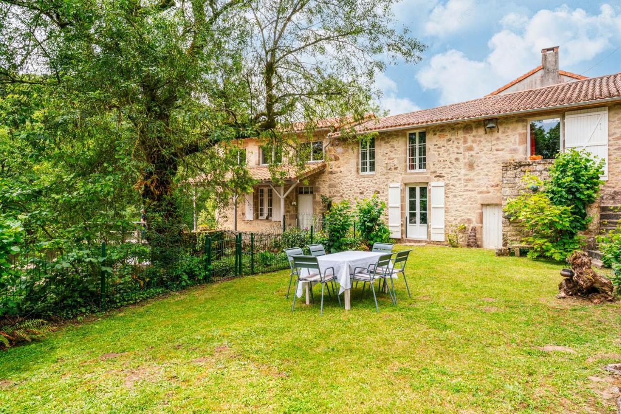 Le Moulin De Pilet Villa Mortagne-sur-Sevre Luaran gambar